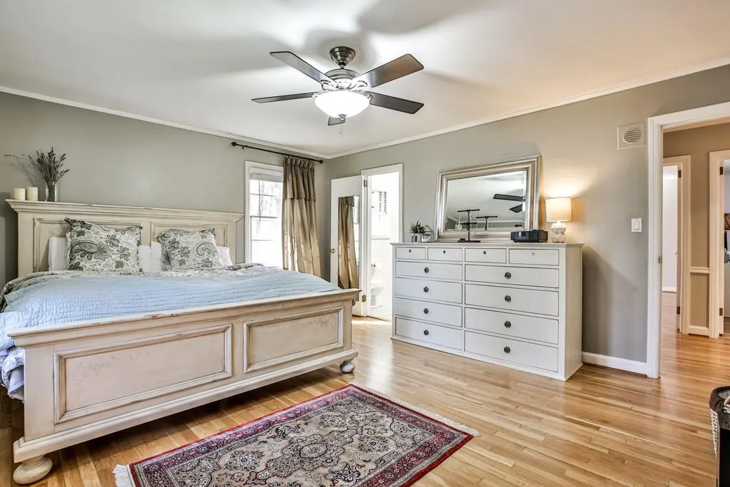 4594 Mystic Drive, Atlanta, Georgia 30342, 4 Bedrooms Bedrooms, ,3 BathroomsBathrooms,Residential,Sold,4594 Mystic Drive,6839261