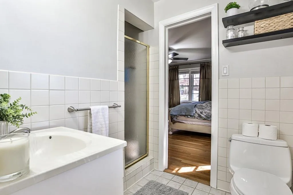 4594 Mystic Drive, Atlanta, Georgia 30342, 4 Bedrooms Bedrooms, ,3 BathroomsBathrooms,Residential,Sold,4594 Mystic Drive,6839261