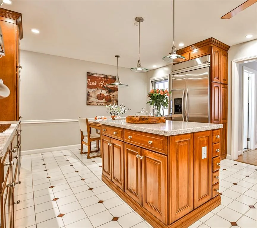 4594 Mystic Drive, Atlanta, Georgia 30342, 4 Bedrooms Bedrooms, ,3 BathroomsBathrooms,Residential,Sold,4594 Mystic Drive,6839261