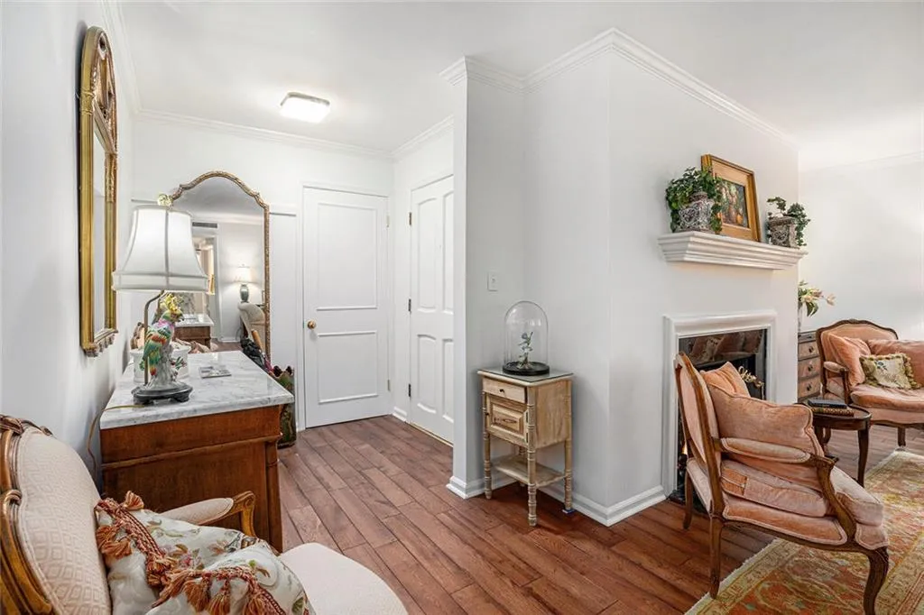 170 Elysian Way Nw, Atlanta, Georgia 30327, 3 Bedrooms Bedrooms, ,2 BathroomsBathrooms,Residential,For Sale,170 Elysian Way Nw,7600977