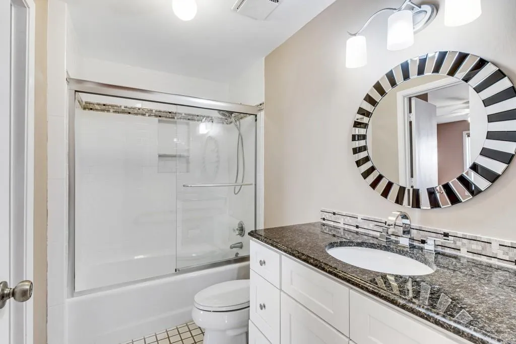 75 Glen Oaks Drive, Atlanta, Georgia 30327, 4 Bedrooms Bedrooms, ,3 BathroomsBathrooms,Residential,Sold,75 Glen Oaks Drive,6832425