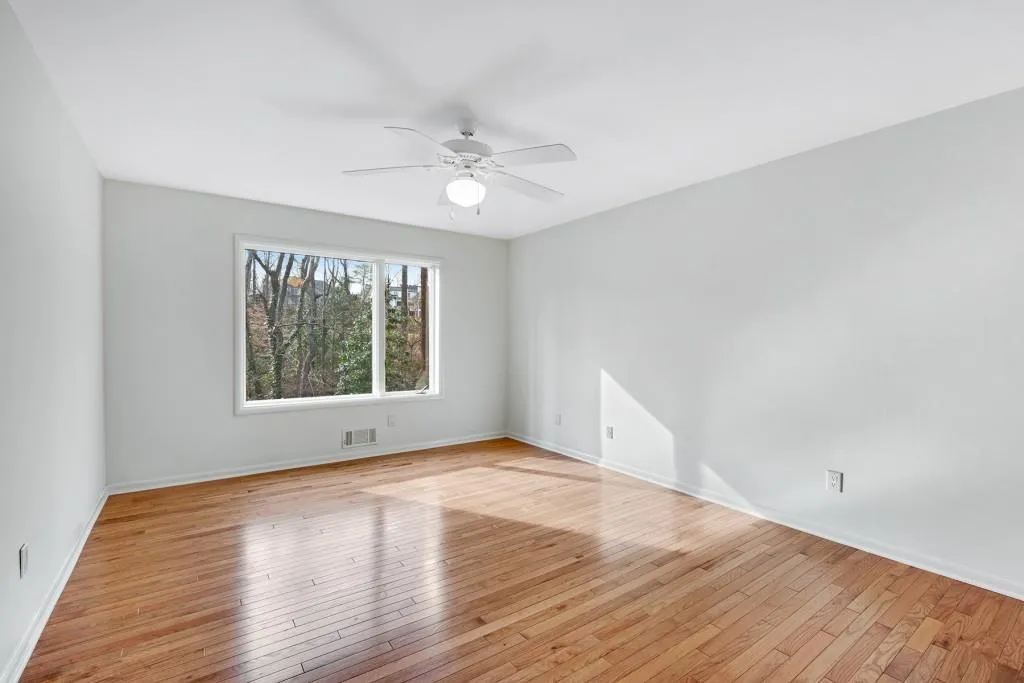 75 Glen Oaks Drive, Atlanta, Georgia 30327, 4 Bedrooms Bedrooms, ,3 BathroomsBathrooms,Residential,Sold,75 Glen Oaks Drive,6832425