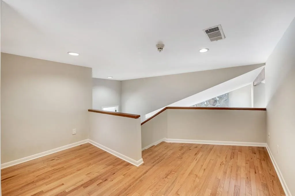 75 Glen Oaks Drive, Atlanta, Georgia 30327, 4 Bedrooms Bedrooms, ,3 BathroomsBathrooms,Residential,Sold,75 Glen Oaks Drive,6832425