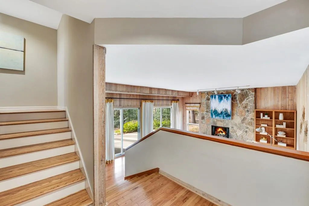 75 Glen Oaks Drive, Atlanta, Georgia 30327, 4 Bedrooms Bedrooms, ,3 BathroomsBathrooms,Residential,Sold,75 Glen Oaks Drive,6832425