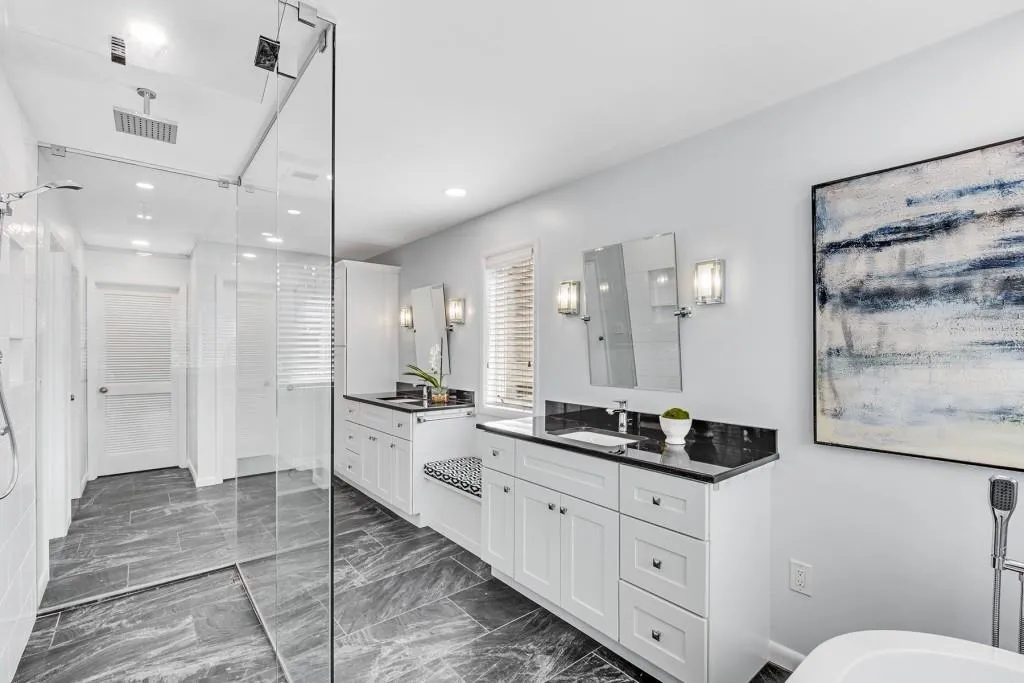 75 Glen Oaks Drive, Atlanta, Georgia 30327, 4 Bedrooms Bedrooms, ,3 BathroomsBathrooms,Residential,Sold,75 Glen Oaks Drive,6832425