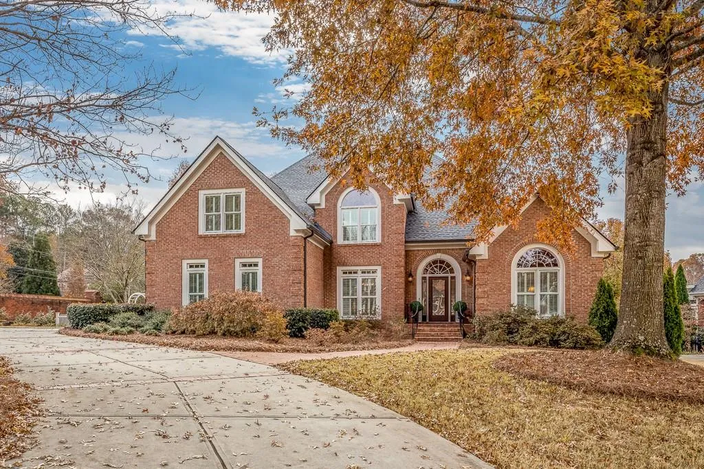 7885 Nesbit Downs Drive, Sandy Springs, Georgia 30350, 5 Bedrooms Bedrooms, ,4 BathroomsBathrooms,Residential,Sold,7885 Nesbit Downs Drive,6649056 7885 Nesbit Downs Drive, Sandy Springs, Georgia 30350, 5 Bedrooms Bedrooms, ,4 BathroomsBathrooms,Residential,Sold,7885 Nesbit Downs Drive,6649056