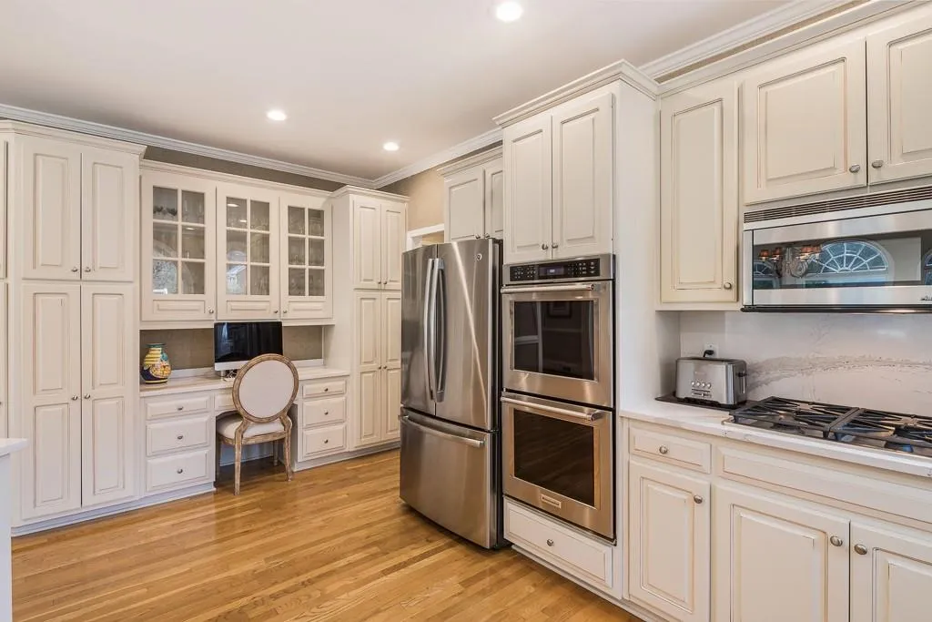 7885 Nesbit Downs Drive, Sandy Springs, Georgia 30350, 5 Bedrooms Bedrooms, ,4 BathroomsBathrooms,Residential,Sold,7885 Nesbit Downs Drive,6649056 7885 Nesbit Downs Drive, Sandy Springs, Georgia 30350, 5 Bedrooms Bedrooms, ,4 BathroomsBathrooms,Residential,Sold,7885 Nesbit Downs Drive,6649056