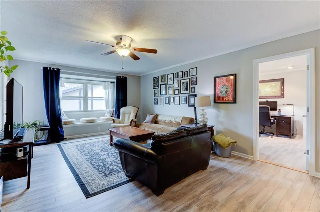 6851 Roswell Road Unit E7, Sandy Springs, Georgia 30328, 4 Bedrooms Bedrooms, ,2 BathroomsBathrooms,Residential,Sold,6851 Roswell Road Unit E7,6769063