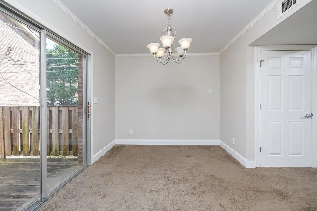 5562 Kingsport Drive, Atlanta, Georgia 30342, 3 Bedrooms Bedrooms, ,2 BathroomsBathrooms,Residential,Sold,5562 Kingsport Drive,6701833