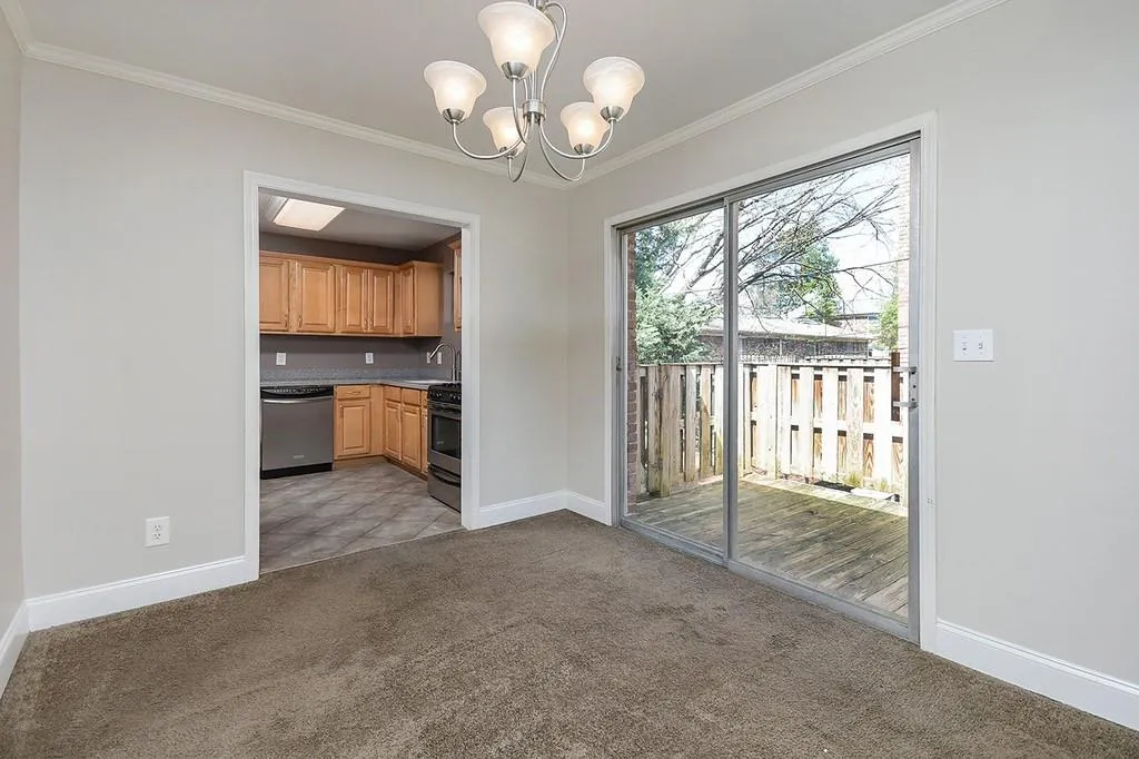 5562 Kingsport Drive, Atlanta, Georgia 30342, 3 Bedrooms Bedrooms, ,2 BathroomsBathrooms,Residential,Sold,5562 Kingsport Drive,6701833