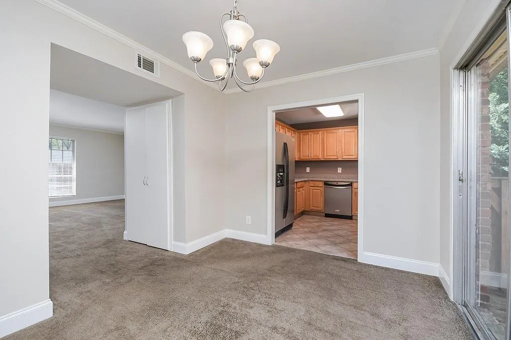 5562 Kingsport Drive, Atlanta, Georgia 30342, 3 Bedrooms Bedrooms, ,2 BathroomsBathrooms,Residential,Sold,5562 Kingsport Drive,6701833