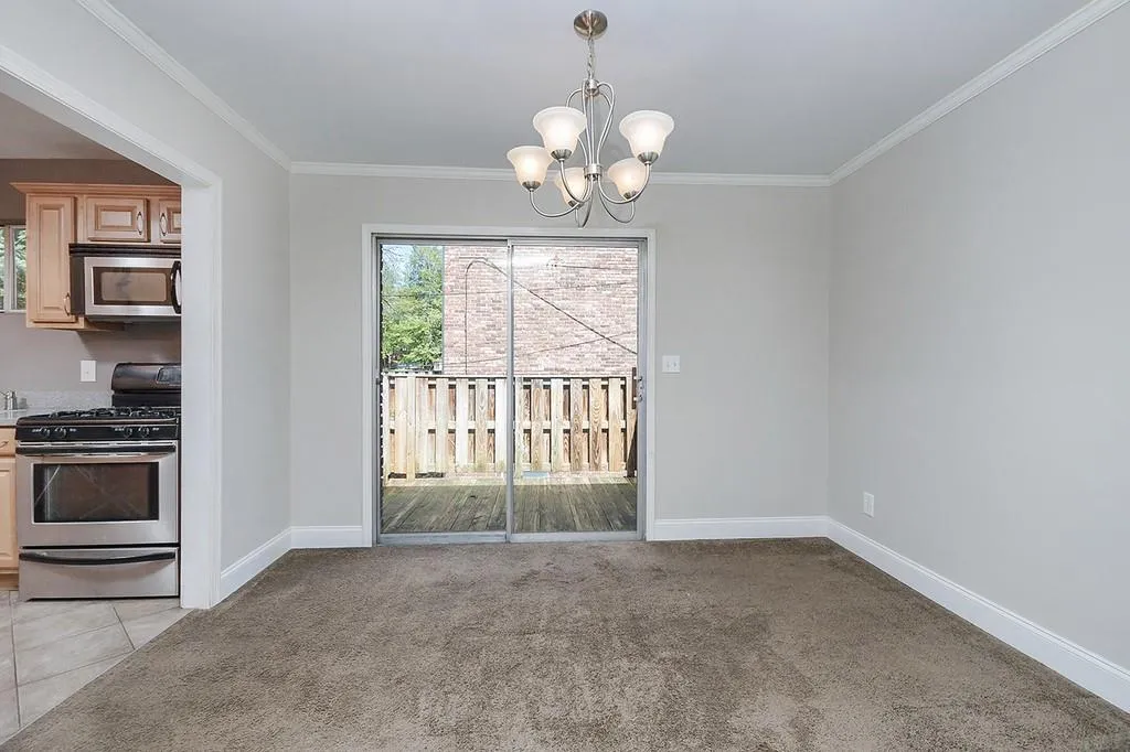 5562 Kingsport Drive, Atlanta, Georgia 30342, 3 Bedrooms Bedrooms, ,2 BathroomsBathrooms,Residential,Sold,5562 Kingsport Drive,6701833