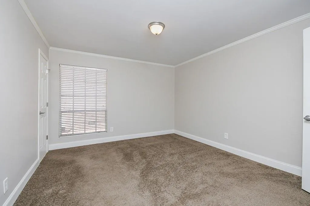 5562 Kingsport Drive, Atlanta, Georgia 30342, 3 Bedrooms Bedrooms, ,2 BathroomsBathrooms,Residential,Sold,5562 Kingsport Drive,6701833