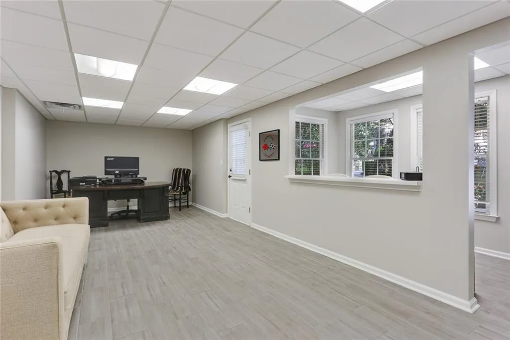 525 Vinington Court, Sandy Springs, Georgia 30350, 5 Bedrooms Bedrooms, ,4 BathroomsBathrooms,Residential,Sold,525 Vinington Court,6562221
