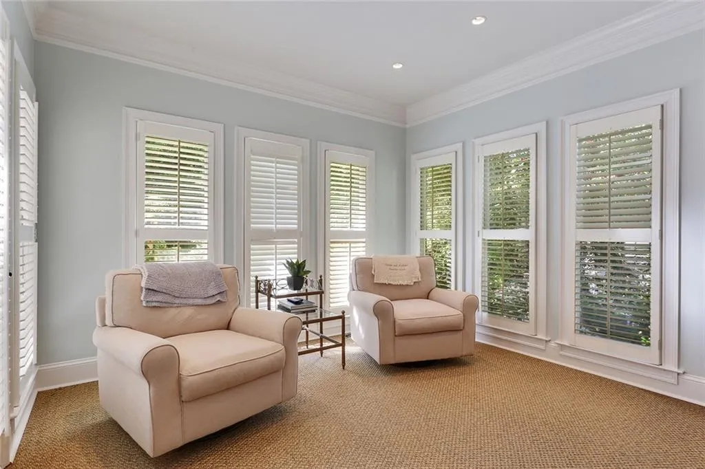 525 Vinington Court, Sandy Springs, Georgia 30350, 5 Bedrooms Bedrooms, ,4 BathroomsBathrooms,Residential,Sold,525 Vinington Court,6562221