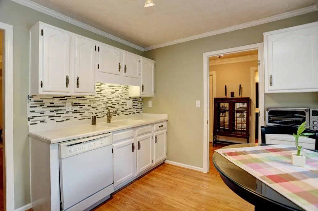 1144 Pitts Road Unit 1144, Sandy Springs, Georgia 30350, 3 Bedrooms Bedrooms, ,2 BathroomsBathrooms,Residential,Sold,1144 Pitts Road Unit 1144,5728267