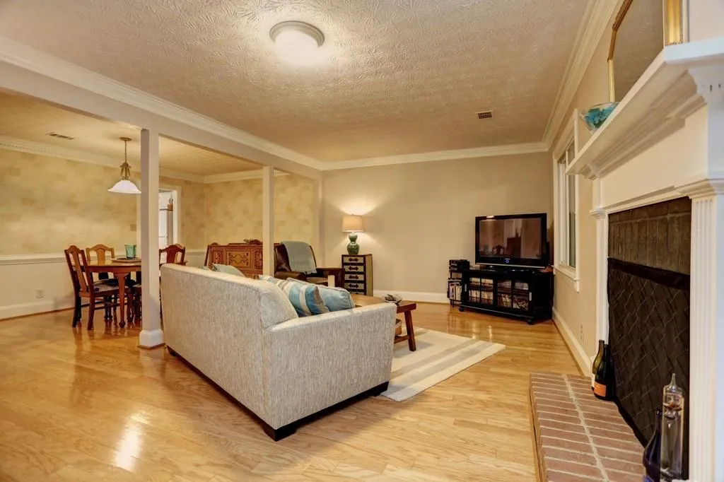 1144 Pitts Road Unit 1144, Sandy Springs, Georgia 30350, 3 Bedrooms Bedrooms, ,2 BathroomsBathrooms,Residential,Sold,1144 Pitts Road Unit 1144,5728267