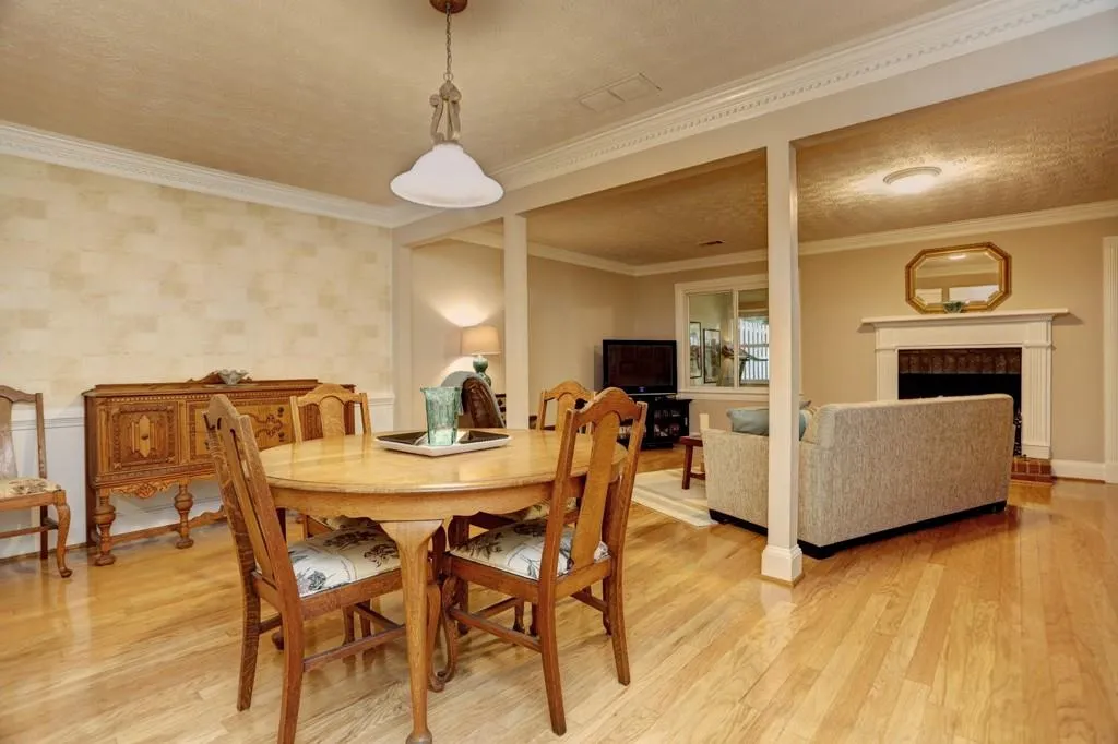 1144 Pitts Road Unit 1144, Sandy Springs, Georgia 30350, 3 Bedrooms Bedrooms, ,2 BathroomsBathrooms,Residential,Sold,1144 Pitts Road Unit 1144,5728267
