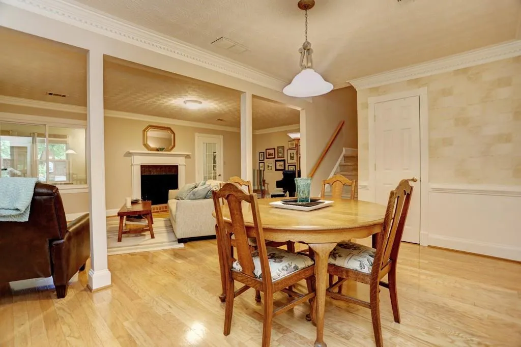 1144 Pitts Road Unit 1144, Sandy Springs, Georgia 30350, 3 Bedrooms Bedrooms, ,2 BathroomsBathrooms,Residential,Sold,1144 Pitts Road Unit 1144,5728267