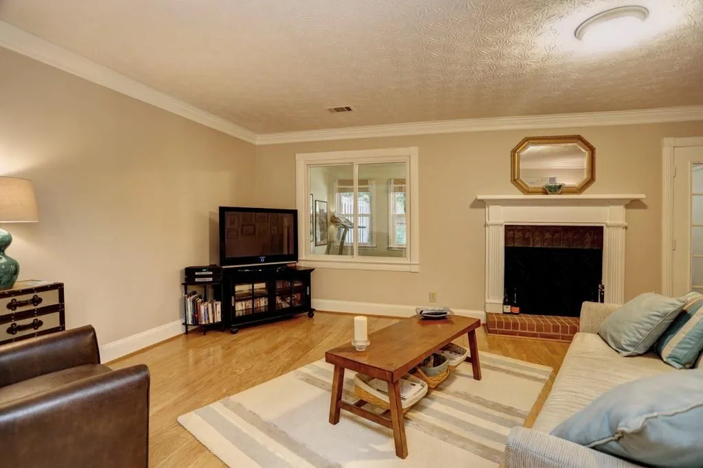 1144 Pitts Road Unit 1144, Sandy Springs, Georgia 30350, 3 Bedrooms Bedrooms, ,2 BathroomsBathrooms,Residential,Sold,1144 Pitts Road Unit 1144,5728267