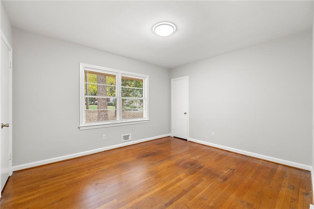 5820 Greenbrier Road, Sandy Springs, Georgia 30328, 4 Bedrooms Bedrooms, ,3 BathroomsBathrooms,Residential,Sold,5820 Greenbrier Road,7305564