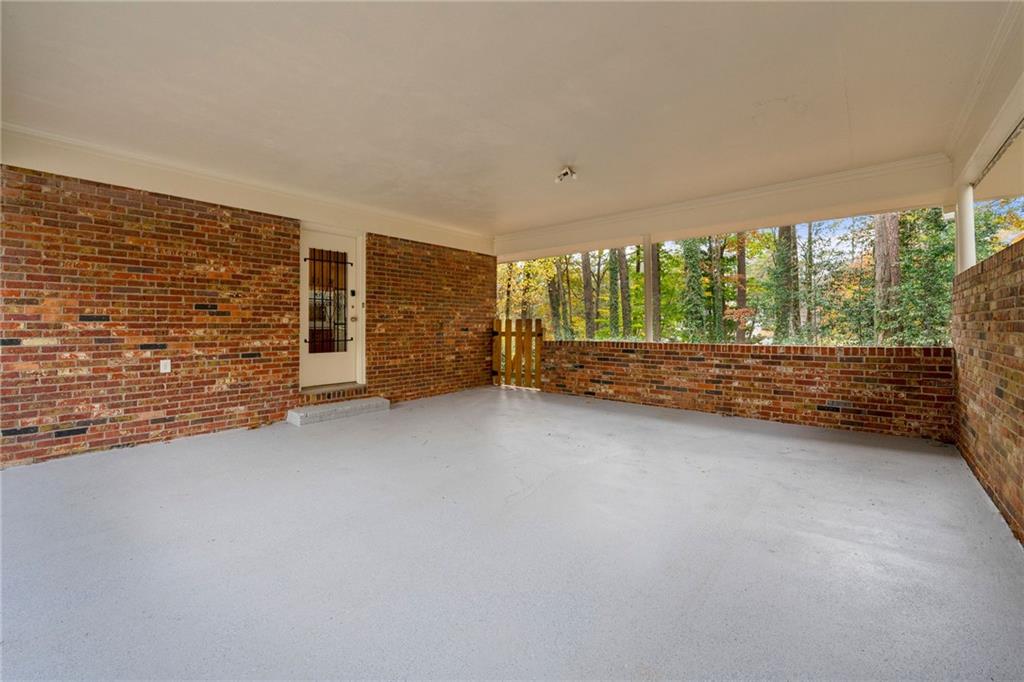 5820 Greenbrier Road, Sandy Springs, Georgia 30328, 4 Bedrooms Bedrooms, ,3 BathroomsBathrooms,Residential,Sold,5820 Greenbrier Road,7305564