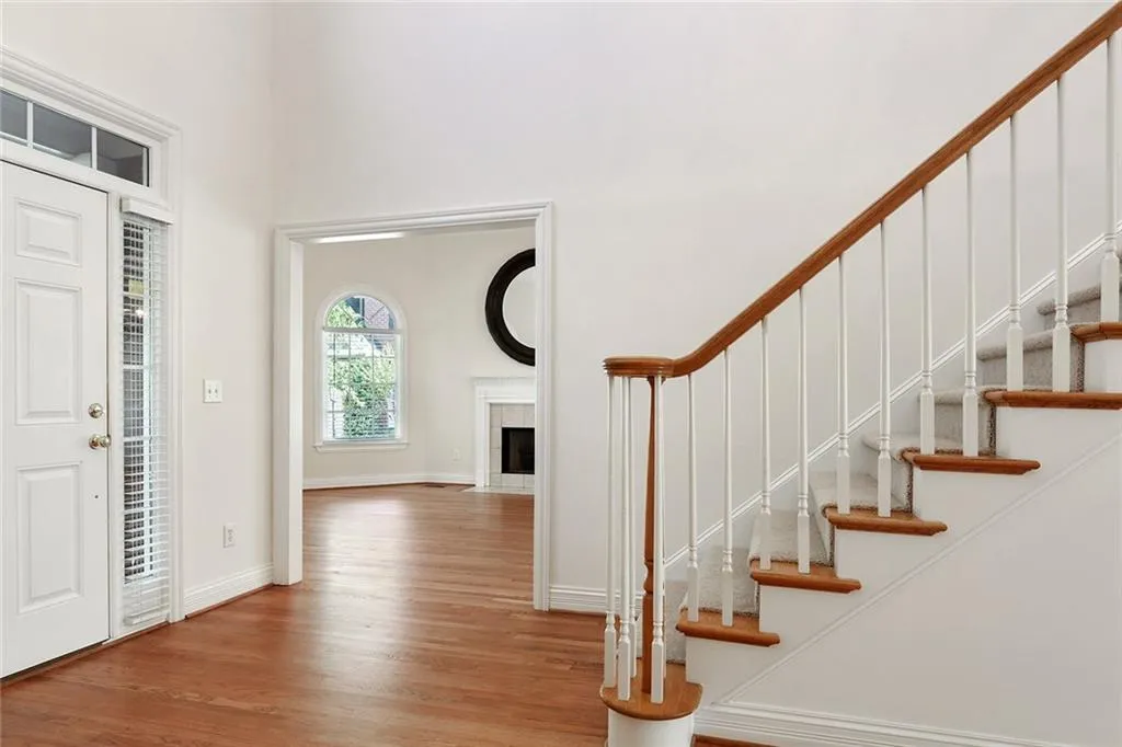 40 Kenmare Hall Ne, Atlanta, Georgia 30324, 6 Bedrooms Bedrooms, ,4 BathroomsBathrooms,Residential,Sold,40 Kenmare Hall Ne,5849283