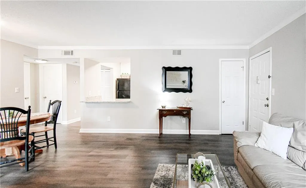 1101 Wingate Way, Atlanta, Georgia 30350, 1 Bedroom Bedrooms, ,1 BathroomBathrooms,Residential,Sold,1101 Wingate Way,7466331