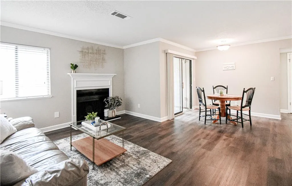 1101 Wingate Way, Atlanta, Georgia 30350, 1 Bedroom Bedrooms, ,1 BathroomBathrooms,Residential,Sold,1101 Wingate Way,7466331
