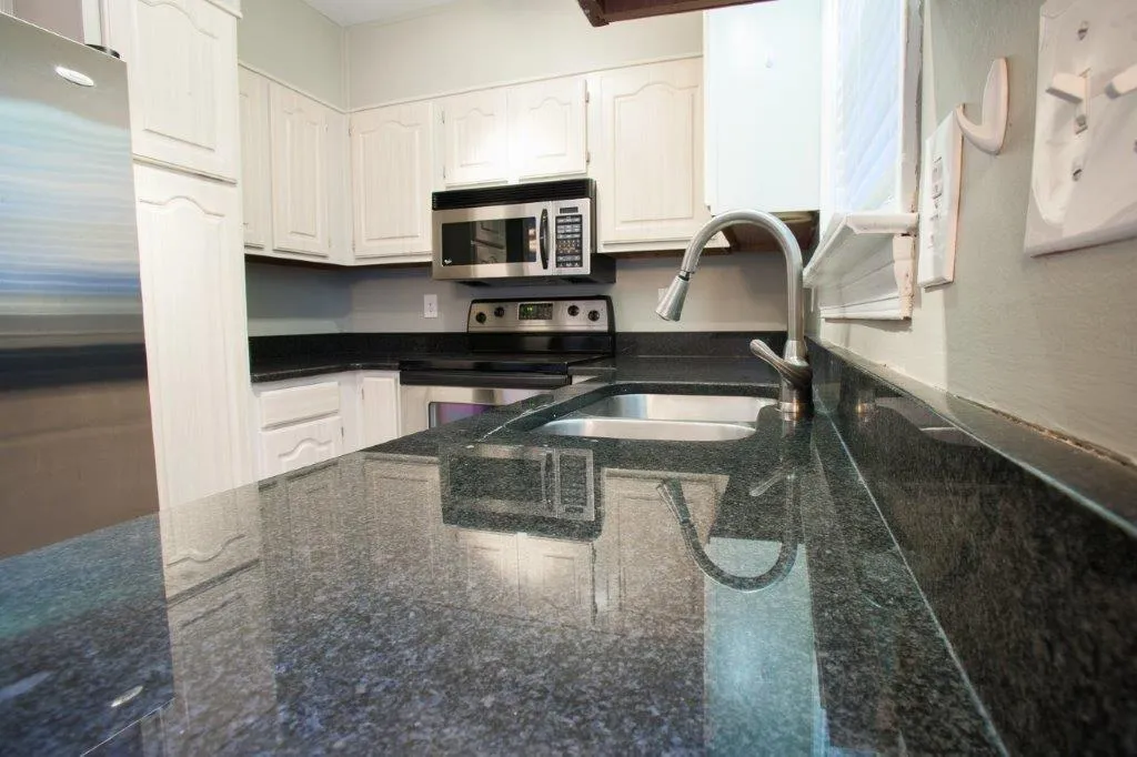 77 Mount Vernon Circle Unit 77, Sandy Springs, Georgia 30338, 2 Bedrooms Bedrooms, ,2 BathroomsBathrooms,Residential,Sold,77 Mount Vernon Circle Unit 77,5915325