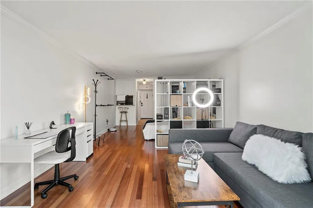 2870 Pharr Court S Nw Unit 1608, Atlanta, Georgia 30305, 1 Bedroom Bedrooms, ,1 BathroomBathrooms,Residential,For Sale,2870 Pharr Court S Nw Unit 1608,7562978