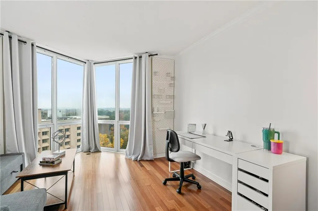 2870 Pharr Court S Nw Unit 1608, Atlanta, Georgia 30305, 1 Bedroom Bedrooms, ,1 BathroomBathrooms,Residential,For Sale,2870 Pharr Court S Nw Unit 1608,7562978