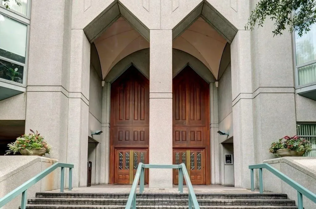 2870 Pharr Court S Nw Unit 1608, Atlanta, Georgia 30305, 1 Bedroom Bedrooms, ,1 BathroomBathrooms,Residential,For Sale,2870 Pharr Court S Nw Unit 1608,7562978