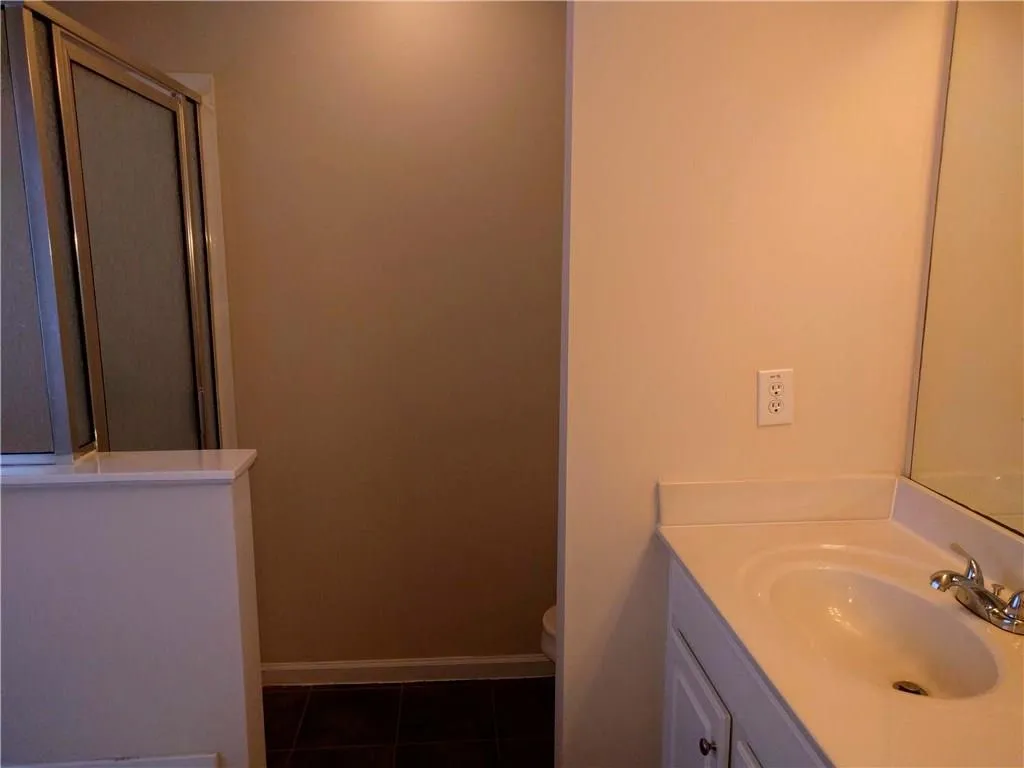 7867 Kiverton Place, Sandy Springs, Georgia 30350, 4 Bedrooms Bedrooms, ,3 BathroomsBathrooms,Residential,Sold,7867 Kiverton Place,6069518