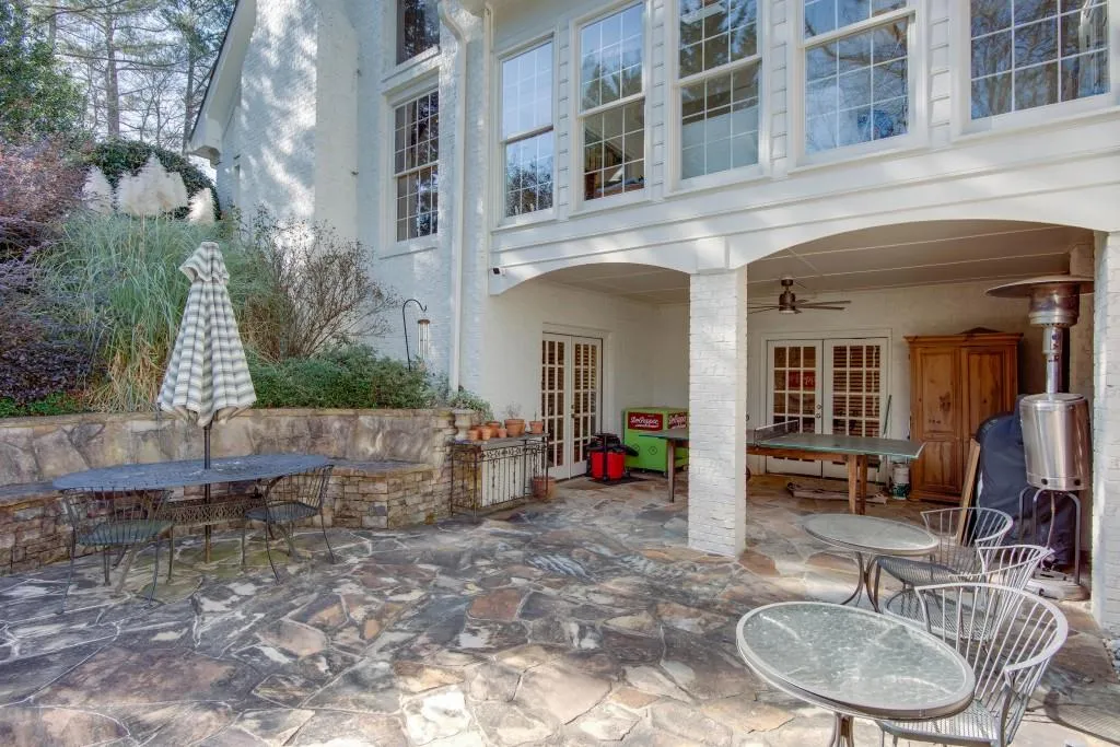 305 Aldenshire Place, Sandy Springs, Georgia 30350, 4 Bedrooms Bedrooms, ,4 BathroomsBathrooms,Residential,For Sale,305 Aldenshire Place,7707788