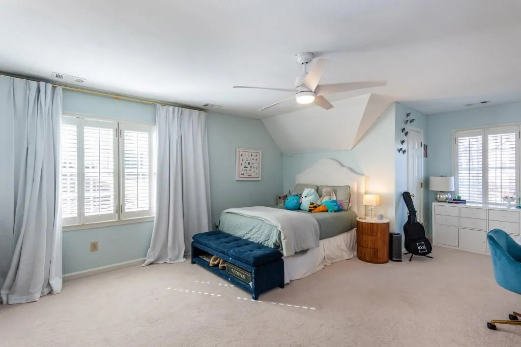 305 Aldenshire Place, Sandy Springs, Georgia 30350, 4 Bedrooms Bedrooms, ,4 BathroomsBathrooms,Residential,For Sale,305 Aldenshire Place,7707788