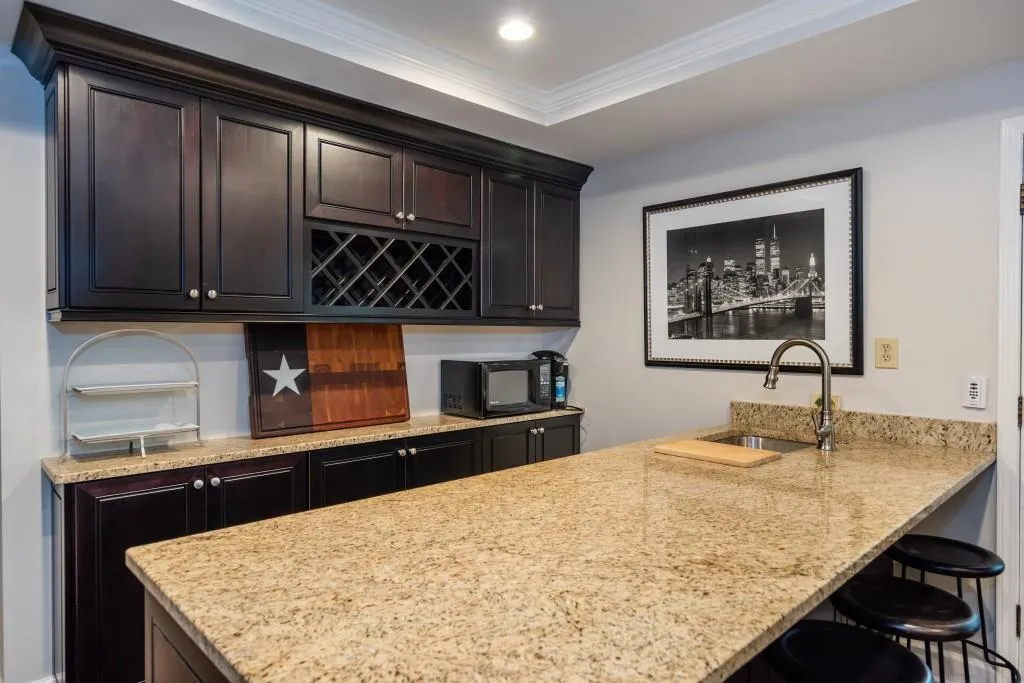 305 Aldenshire Place, Sandy Springs, Georgia 30350, 4 Bedrooms Bedrooms, ,4 BathroomsBathrooms,Residential,For Sale,305 Aldenshire Place,7707788