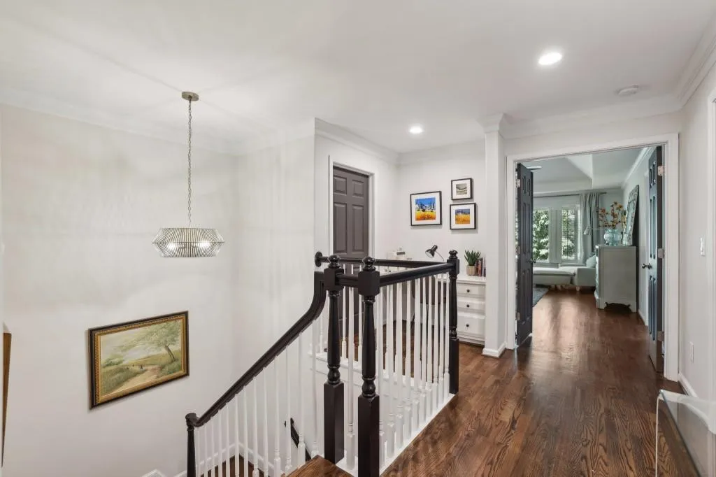 Upstairs Foyer