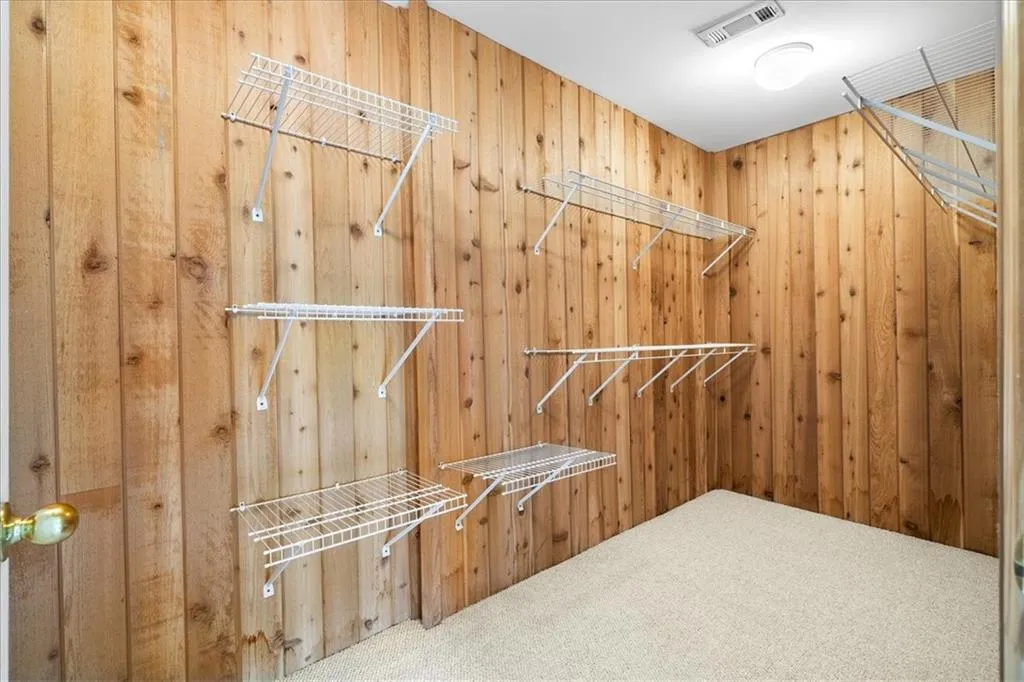 5795 De Claire Court, Atlanta, Georgia 30328, 5 Bedrooms Bedrooms, ,5 BathroomsBathrooms,Residential,Sold,5795 De Claire Court,7458811