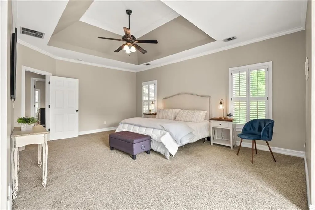 5795 De Claire Court, Atlanta, Georgia 30328, 5 Bedrooms Bedrooms, ,5 BathroomsBathrooms,Residential,Sold,5795 De Claire Court,7458811