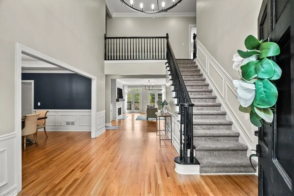 5795 De Claire Court, Atlanta, Georgia 30328, 5 Bedrooms Bedrooms, ,5 BathroomsBathrooms,Residential,Sold,5795 De Claire Court,7458811