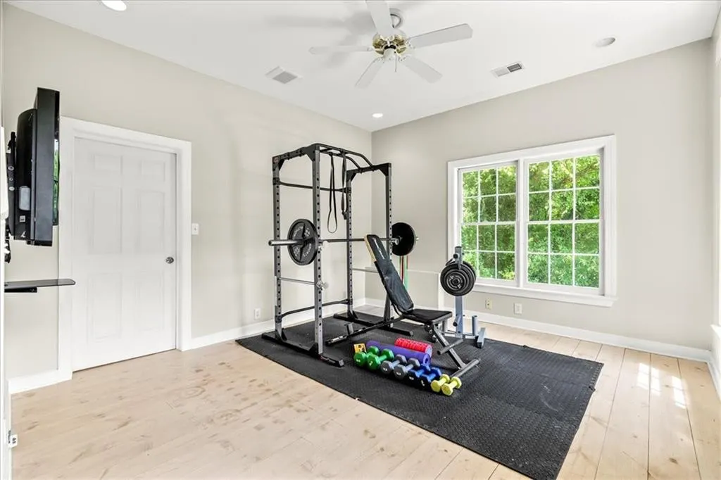 5795 De Claire Court, Atlanta, Georgia 30328, 5 Bedrooms Bedrooms, ,5 BathroomsBathrooms,Residential,Sold,5795 De Claire Court,7458811