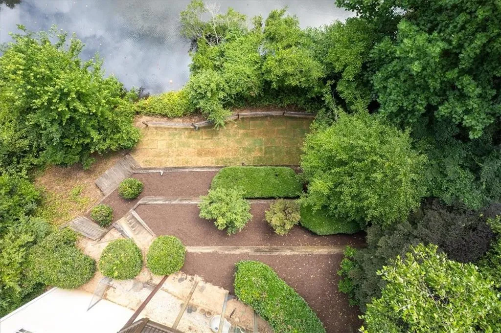 5795 De Claire Court, Atlanta, Georgia 30328, 5 Bedrooms Bedrooms, ,5 BathroomsBathrooms,Residential,Sold,5795 De Claire Court,7458811