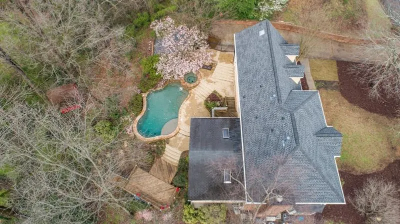 295 Bruton Way, Sandy Springs, Georgia 30342, 4 Bedrooms Bedrooms, ,4 BathroomsBathrooms,Residential,Sold,295 Bruton Way,5971489