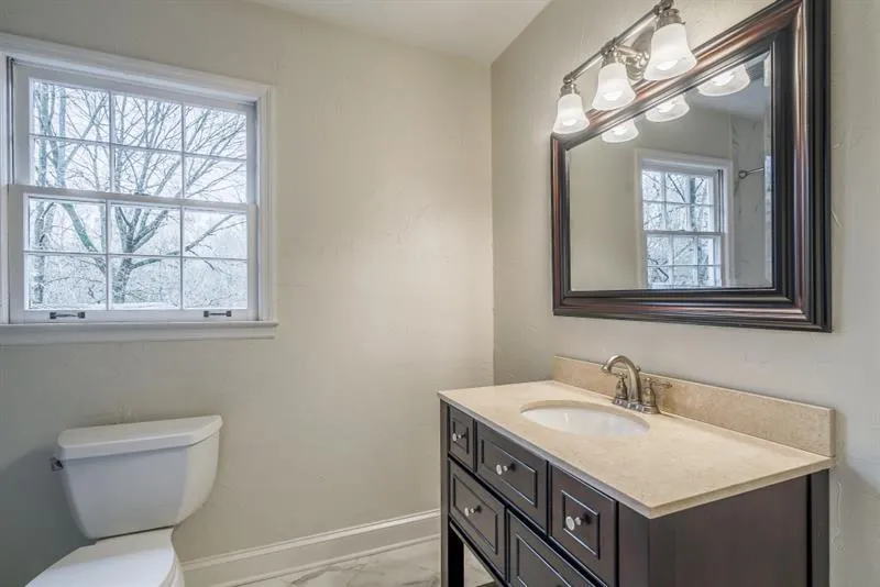 295 Bruton Way, Sandy Springs, Georgia 30342, 4 Bedrooms Bedrooms, ,4 BathroomsBathrooms,Residential,Sold,295 Bruton Way,5971489