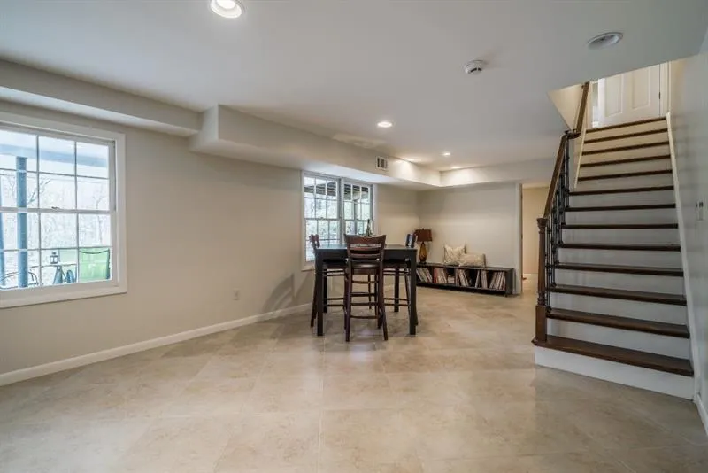 295 Bruton Way, Sandy Springs, Georgia 30342, 4 Bedrooms Bedrooms, ,4 BathroomsBathrooms,Residential,Sold,295 Bruton Way,5971489