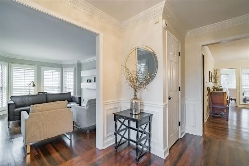 295 Bruton Way, Sandy Springs, Georgia 30342, 4 Bedrooms Bedrooms, ,4 BathroomsBathrooms,Residential,Sold,295 Bruton Way,5971489