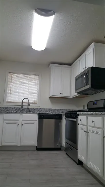 702 Gettysburg Place, Atlanta, Georgia 30350, 2 Bedrooms Bedrooms, ,1 BathroomBathrooms,Residential,Sold,702 Gettysburg Place,6506274