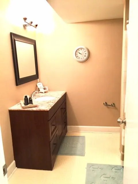 6851 Roswell Road Unit L1, Atlanta, Georgia 30328, 3 Bedrooms Bedrooms, ,2 BathroomsBathrooms,Residential,Sold,6851 Roswell Road Unit L1,5813640