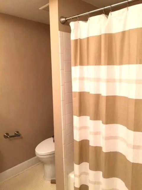 6851 Roswell Road Unit L1, Atlanta, Georgia 30328, 3 Bedrooms Bedrooms, ,2 BathroomsBathrooms,Residential,Sold,6851 Roswell Road Unit L1,5813640